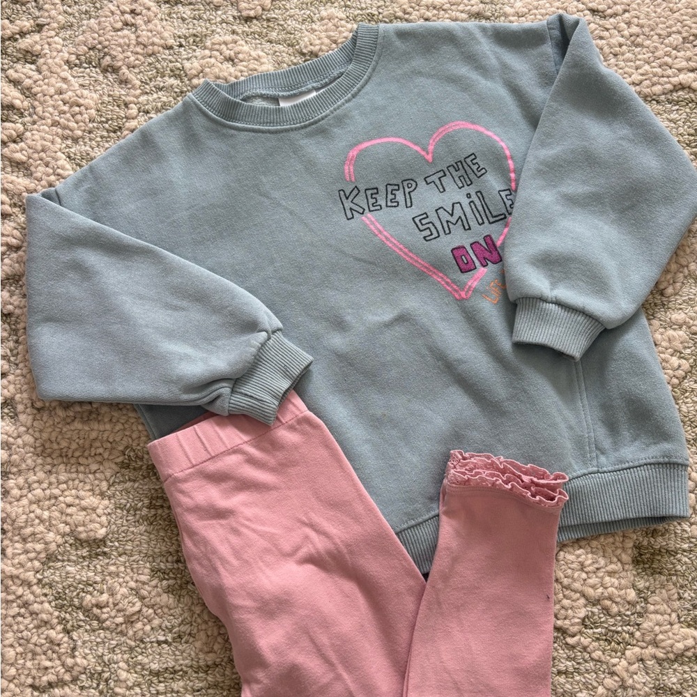 Zara Gray Sweatshirt with Pink Heart Design
